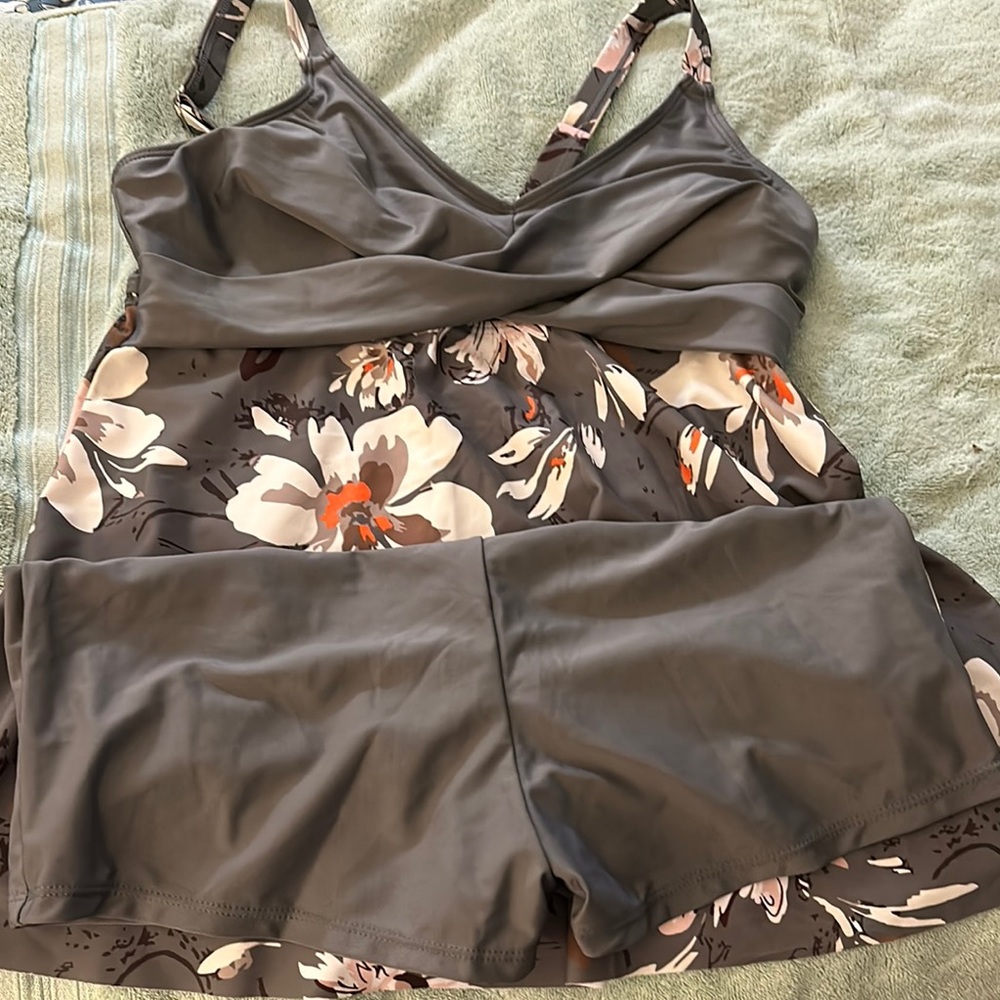 Floral Gray Sleepwear Set